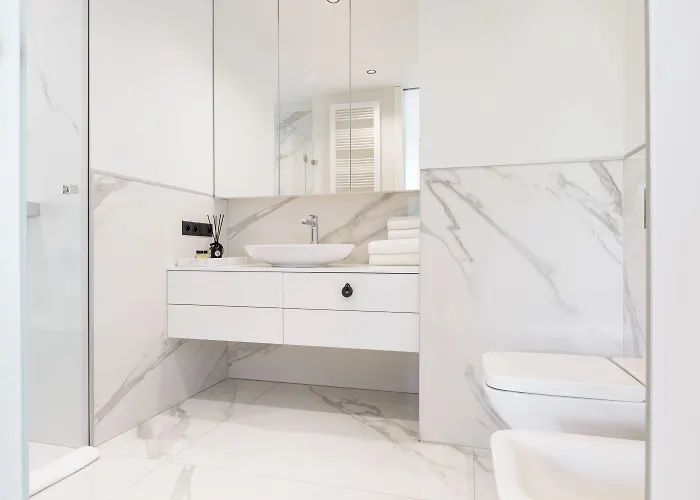 Centro Design فندق بوزنان