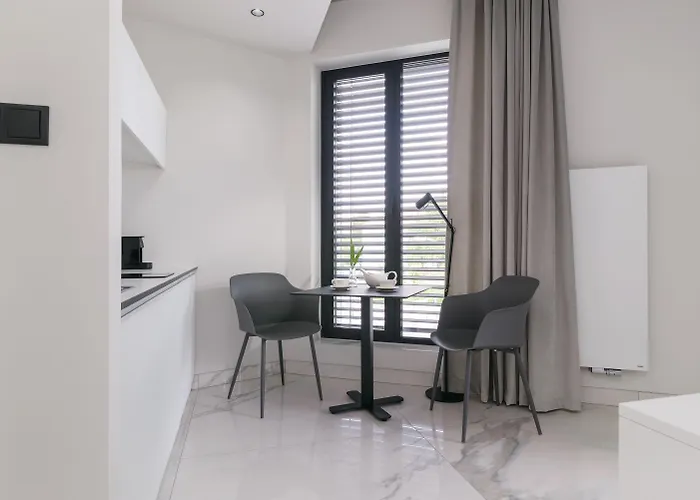 Centro Design فندق