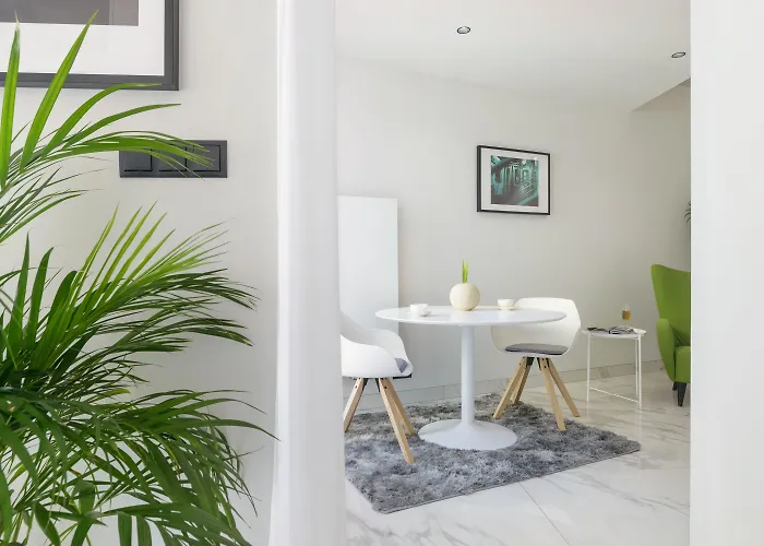 فندق Centro Design 3*